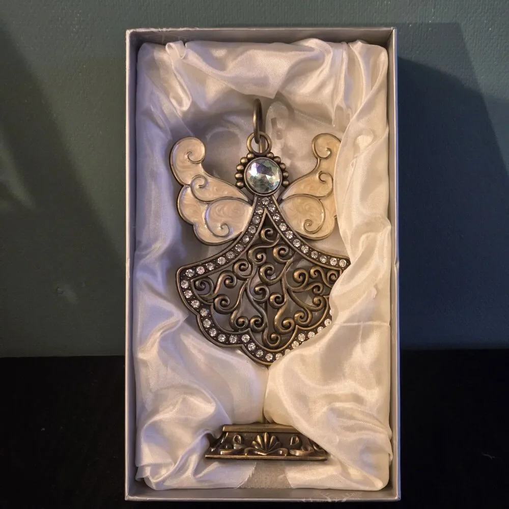 Christmas Guardian Angel Figurine Wings W/Stand NIB Pier One Imports